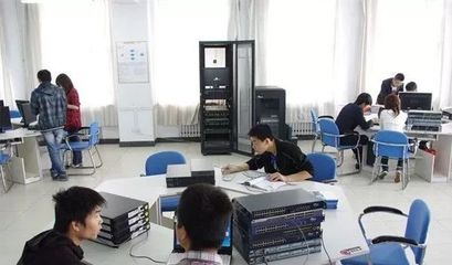 解码计算机科学与技术 从比特到网络的系统工程之旅